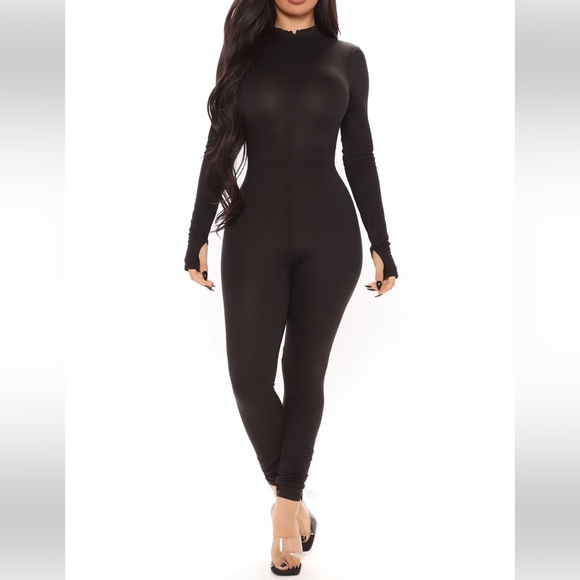 black fashionnova jumpsuit,with thumb holes, mock neck, bodycon, size M - Picture 3 of 4